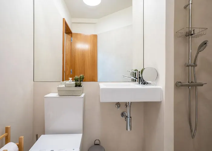 アパート Sublime Downtown Retreat By Elsa, 180m2 ポルト