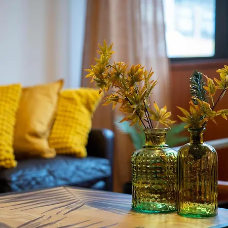 Apartment Sublime Downtown Retreat By Elsa
