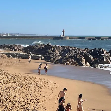 Sublime Downtown Retreat By Elsa, 180m2 Апартаменты