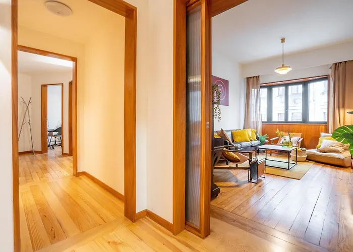 Sublime Downtown Retreat By Elsa, 180m2 Διαμέρισμα Πόρτο