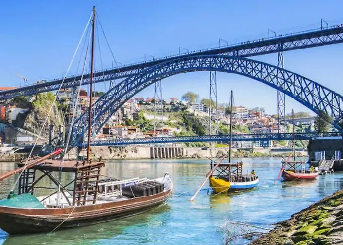 Sublime Downtown Retreat By Elsa, 180m2