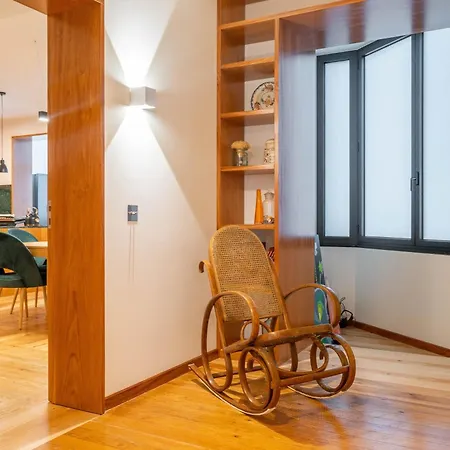 Sublime Downtown Retreat By Elsa, 180m2 * Porto