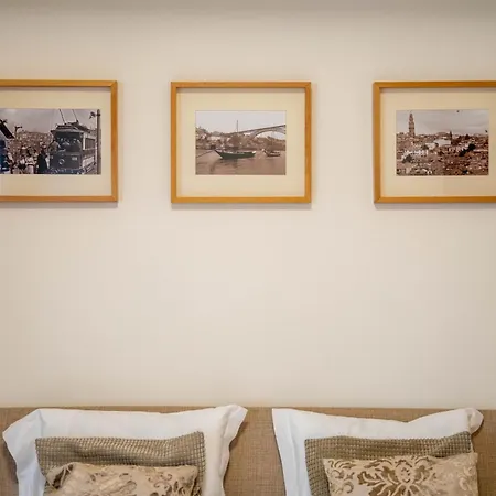 Sublime Downtown Retreat By Elsa, 180m2 Appartamento Oporto